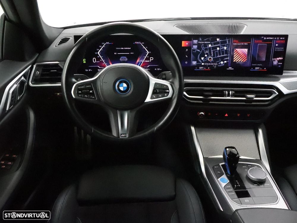 BMW i4 eDrive40 Pack Desportivo M - 14