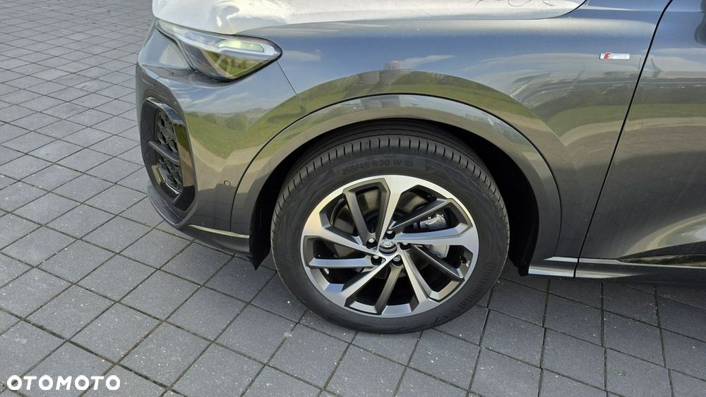 Audi Q5 - 3