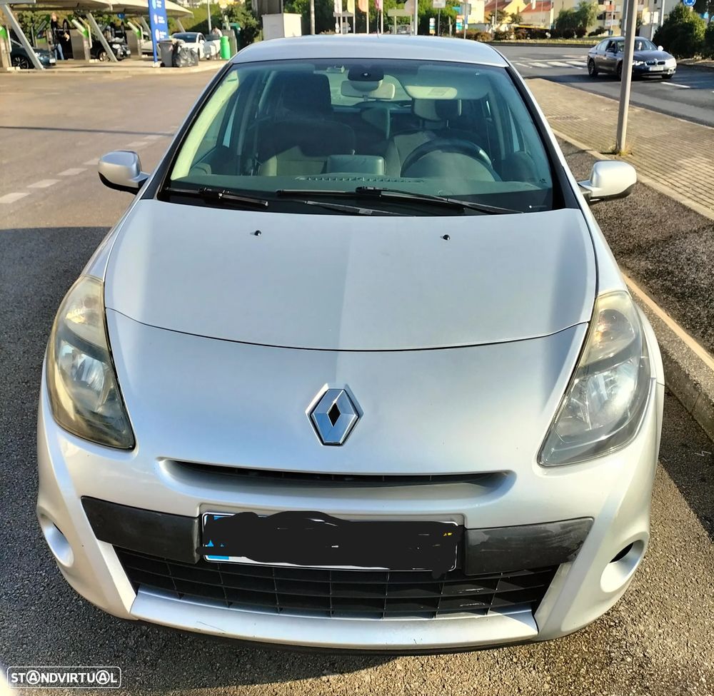 Renault Clio 1.2 16V Dynamique S - 1