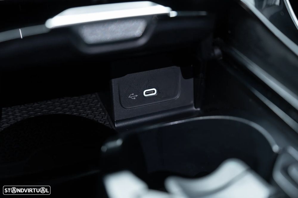 Mercedes-Benz C 300 e AMG Line - 57