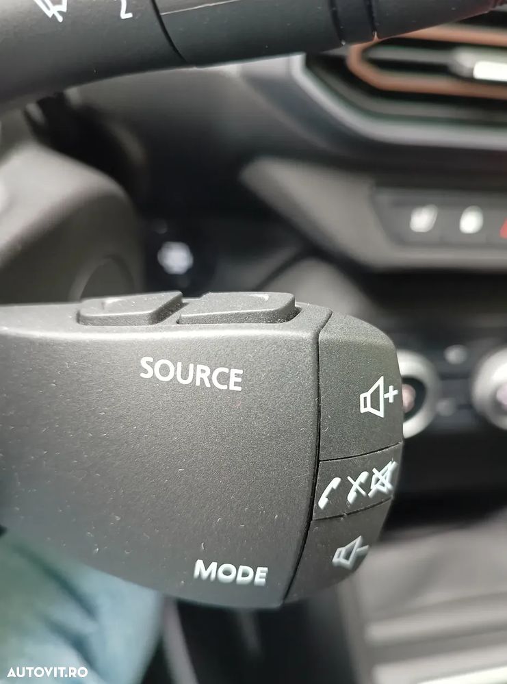 Dacia Sandero TCe 90 CVT Comfort - 3