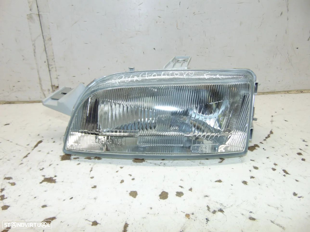 Fiat Punto farol - 1