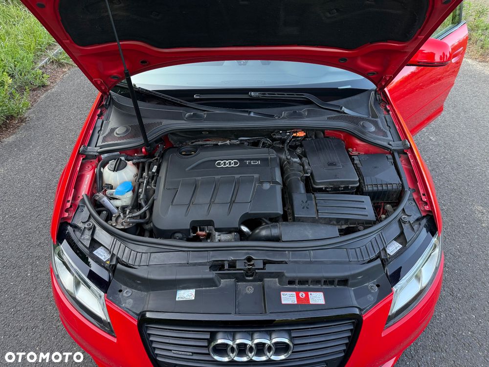 Audi A3 Sportback 2.0 TDI DPF quattro S line Sportpaket plus - 10