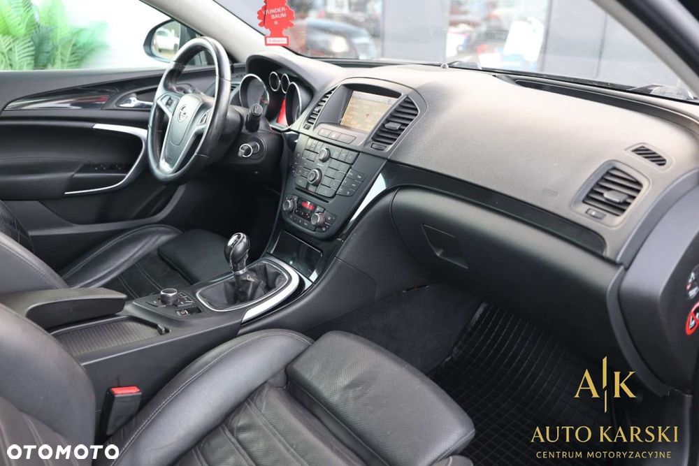 Opel Insignia - 31