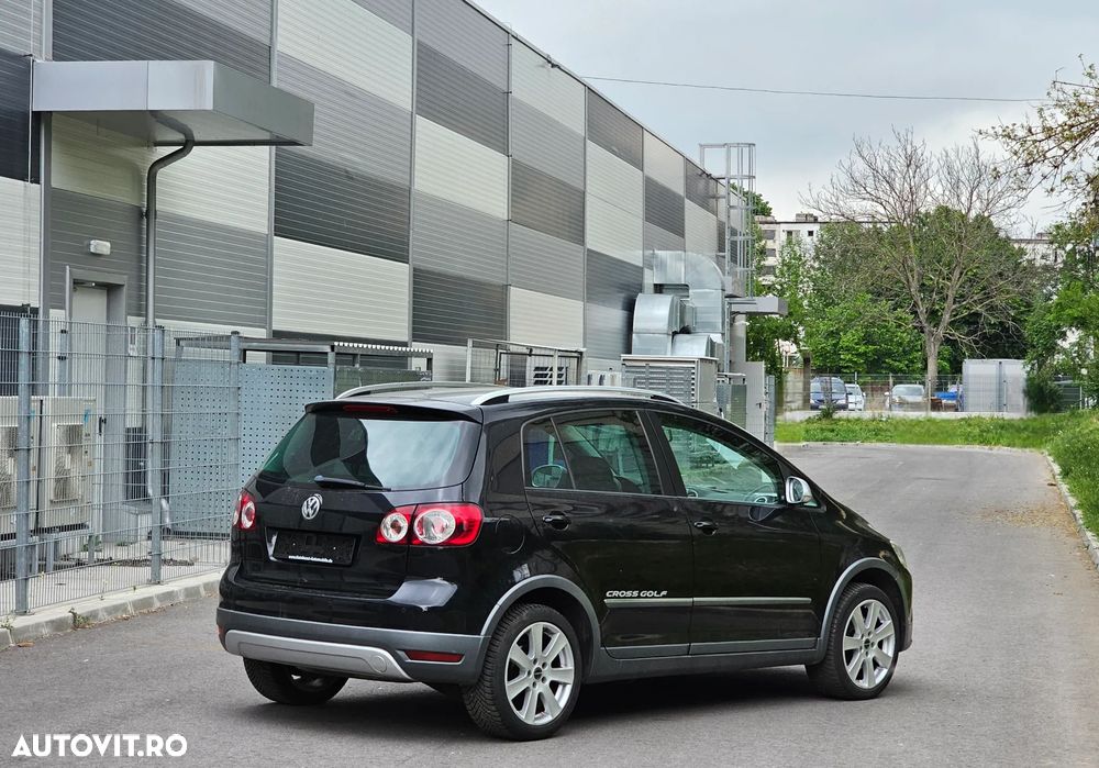 Volkswagen Golf - 12