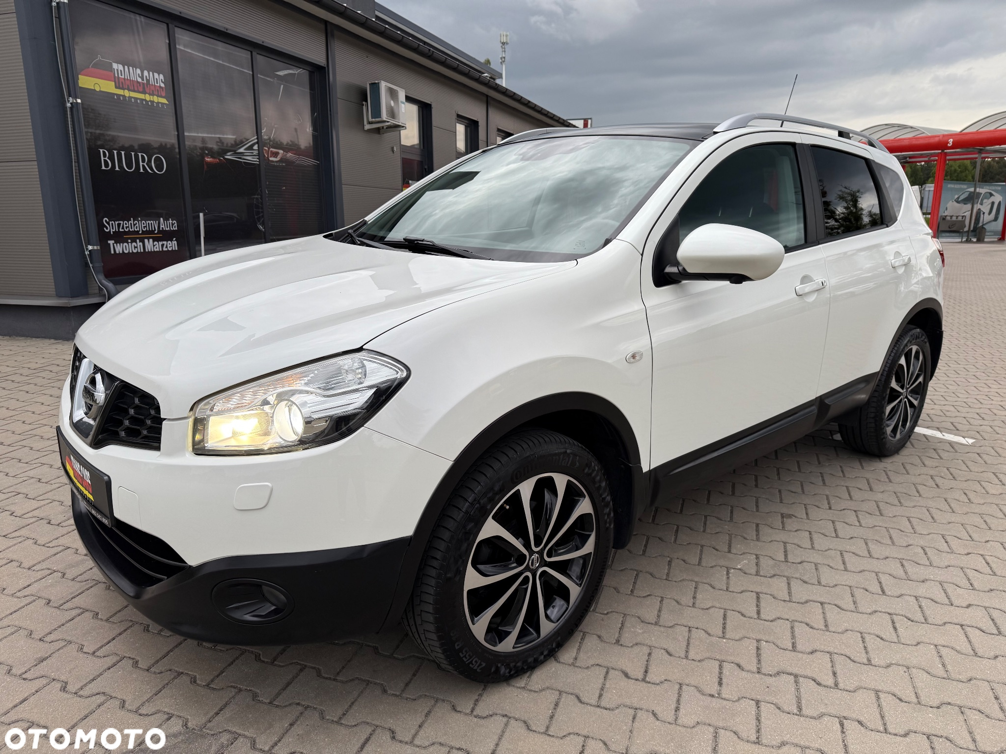 Nissan Qashqai 1.6 dCi TEKNA - 9