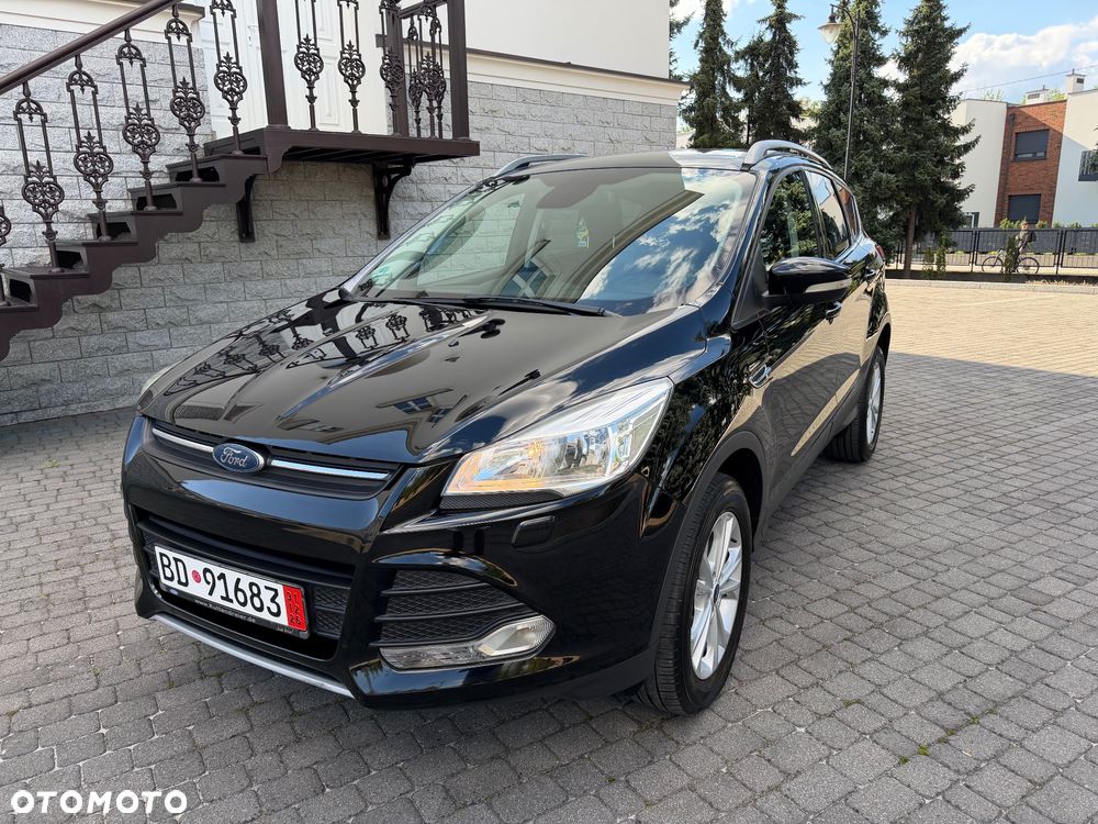 Ford Kuga 1.5 EcoBoost 2x4 Titanium - 1