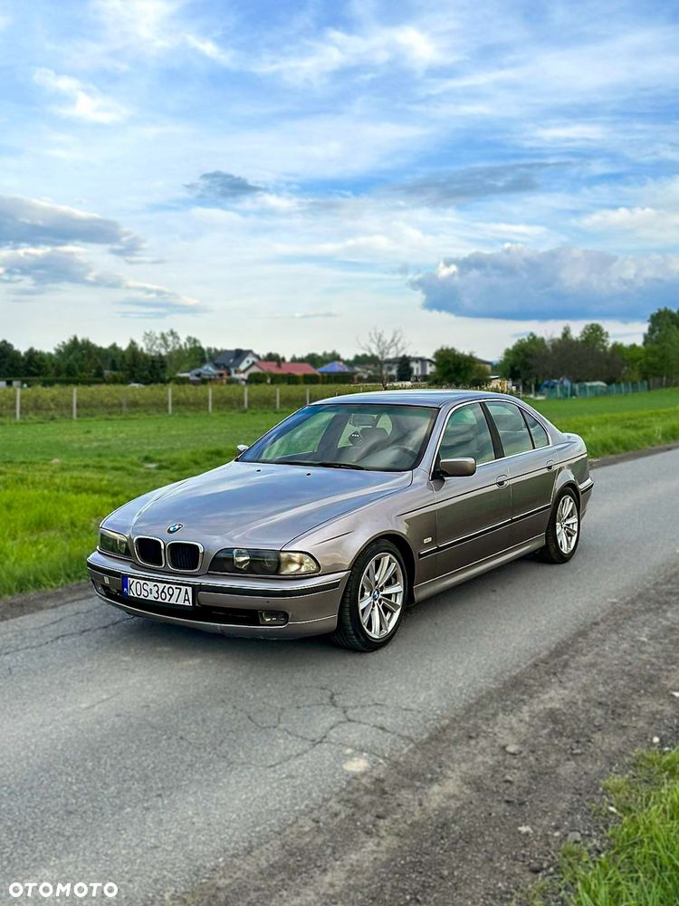 BMW Seria 5 - 1