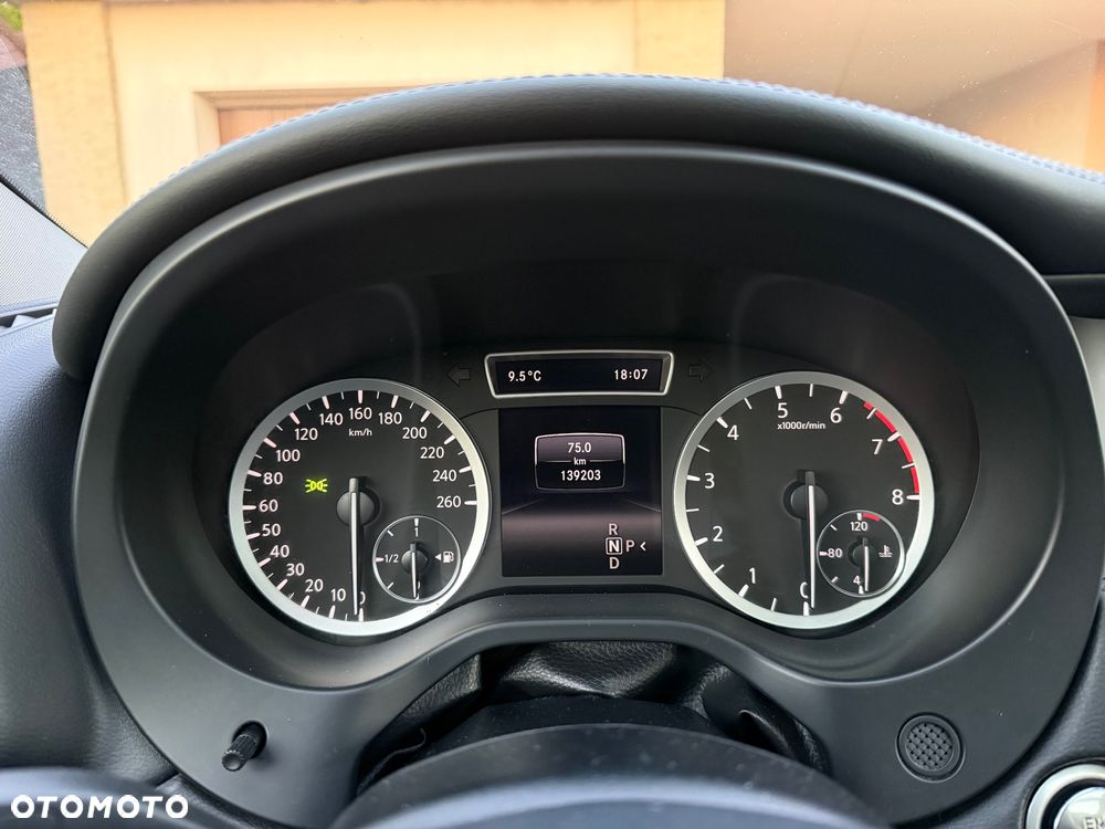 Infiniti QX ver-2-0t-premium-awd-7dct - 9
