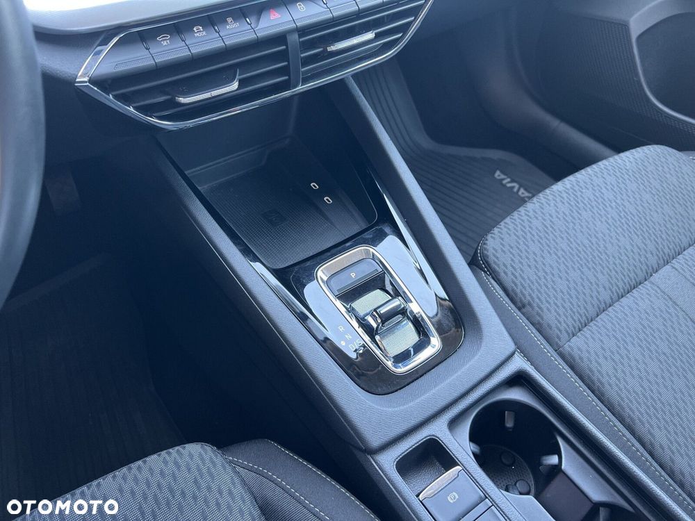 Skoda Octavia 2.0 TDI Ambition DSG - 30