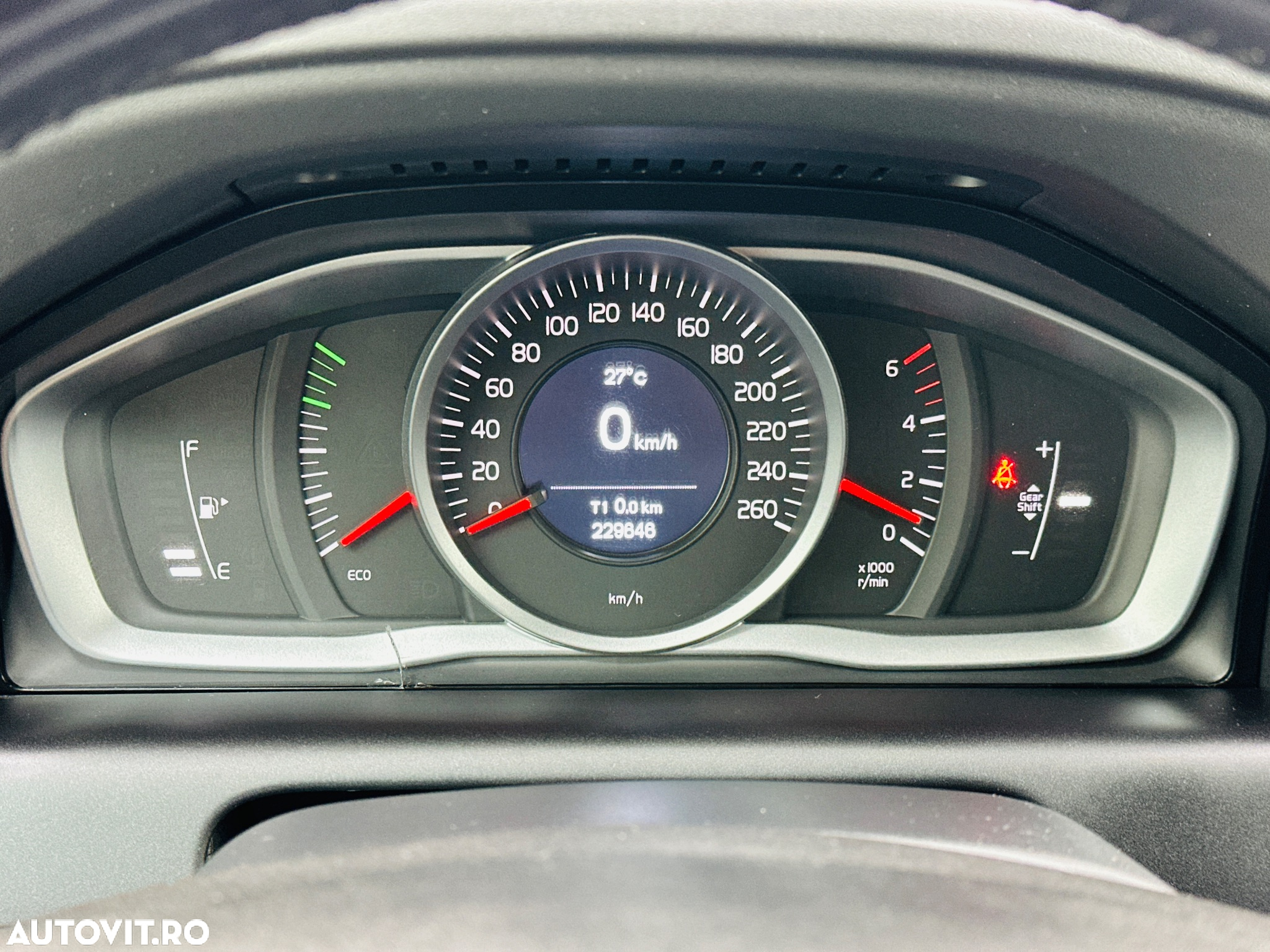Volvo XC 60 - 36