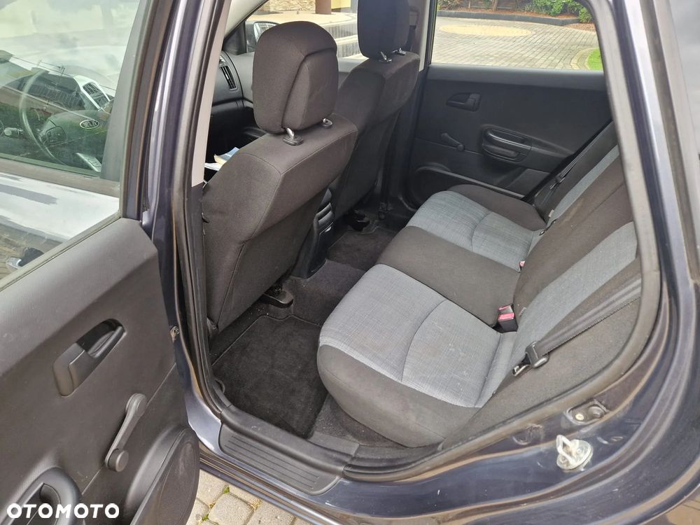 Kia Ceed 1.4 CVVT Attract - 8