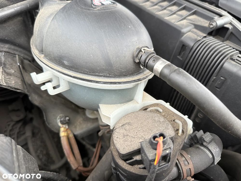 Mercedes-Benz Klasa E 350 4Matic 7G-TRONIC - 15