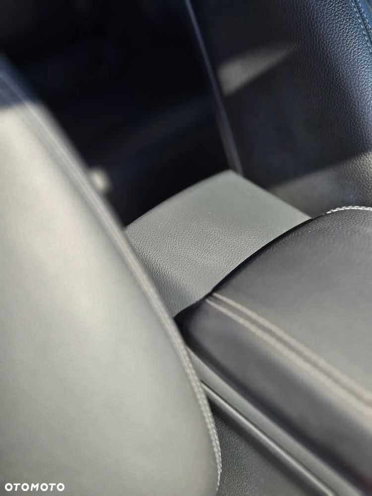 Mercedes-Benz GLA 250 4-Matic - 18