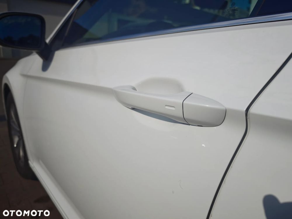 Volkswagen Passat 1.5 TSI EVO Business - 10