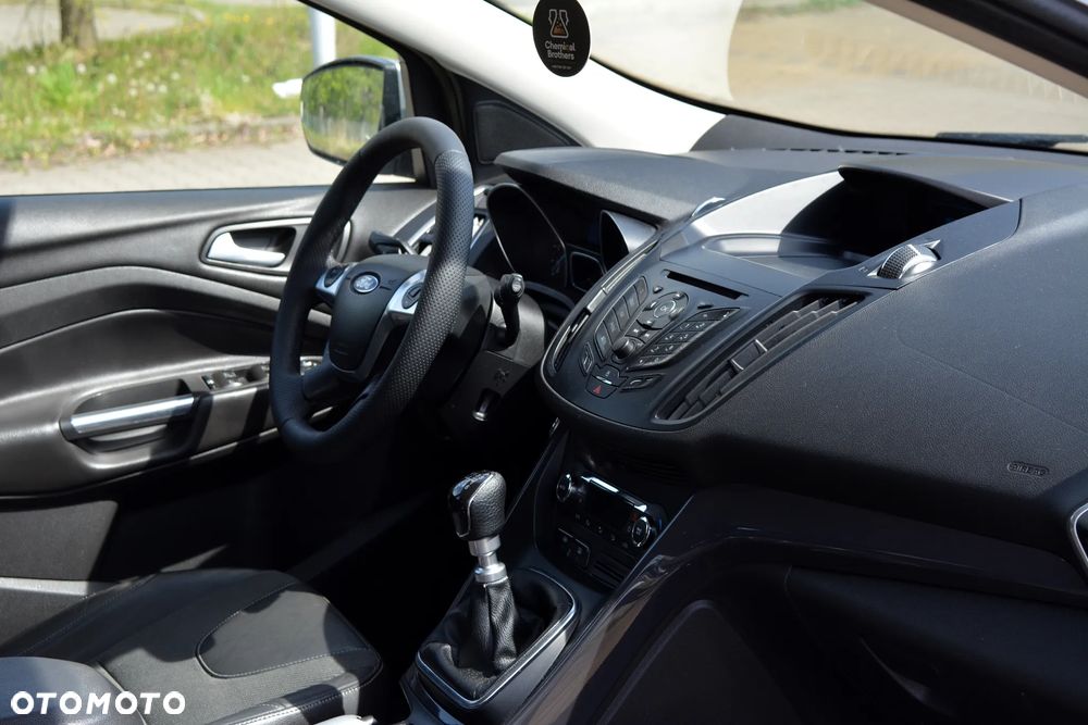 Ford Kuga 2.0 TDCi 4WD Titanium - 19