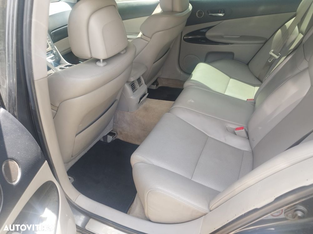 Lexus Seria GS 450h - 22