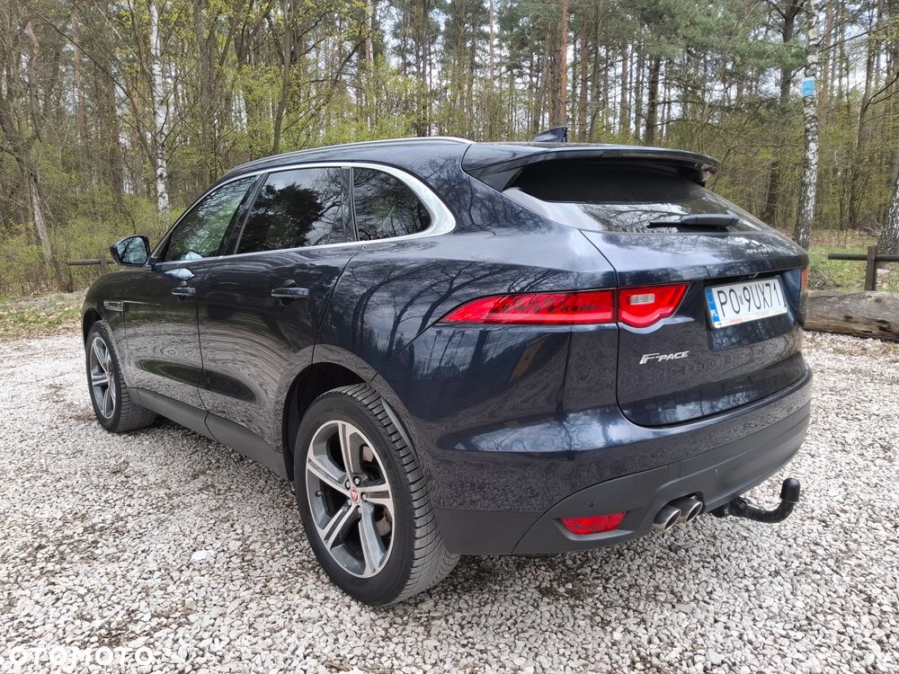 Jaguar F-Pace 2.0 i4D AWD R-Sport - 3