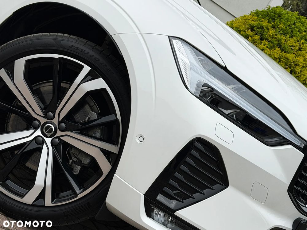 Volvo XC 60 B4 D Geartronic RDesign - 32