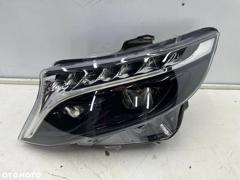 Lampa reflektor Mercedes Vito w447 14-23r. LEWA przednia LED INTELLIGENT Light System ILS lewy przód - 1