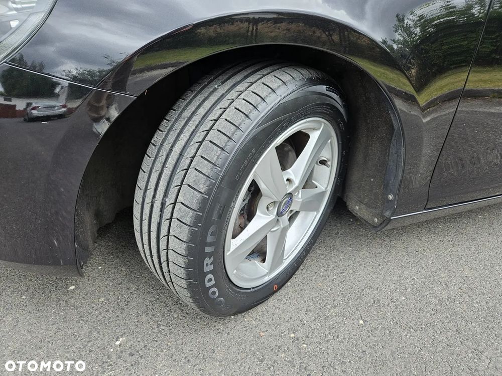 Volvo V40 D2 Momentum - 12