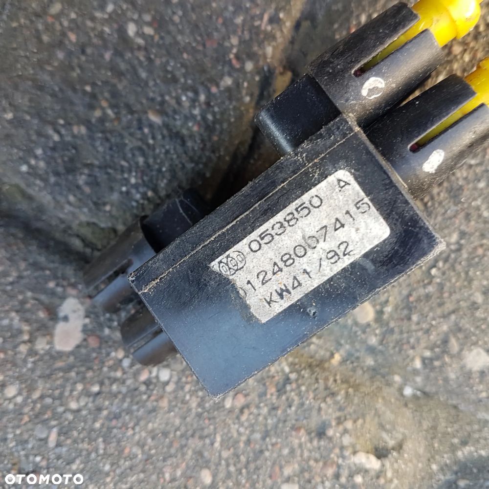 Kostka kość wtyk stacyjki wiązka elektryka instalacja MERCEDES W201 W202 W124 W126 dużo częsci 124 - 10