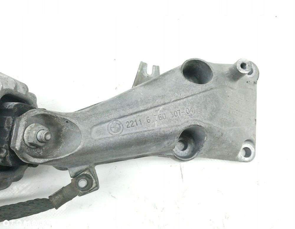 ŁAPA SILNIKA BMW SERIA 3 E90 2.0 2211676030704 - 2