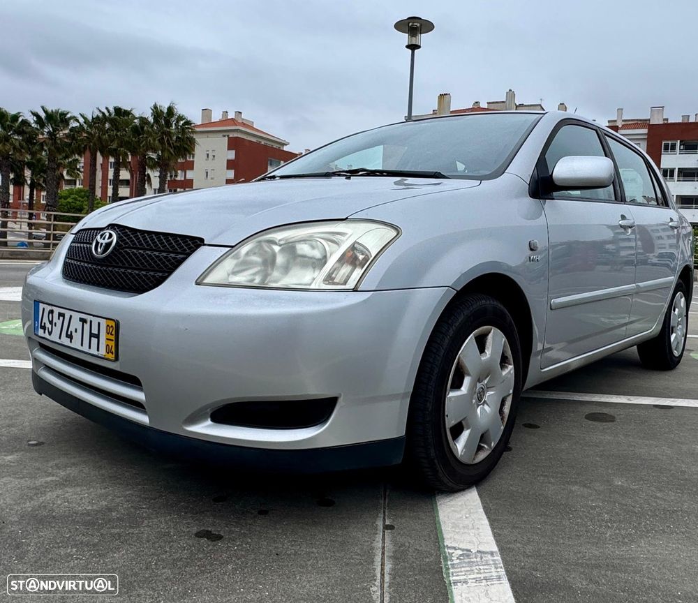 Toyota Corolla 1.4 SE - 3