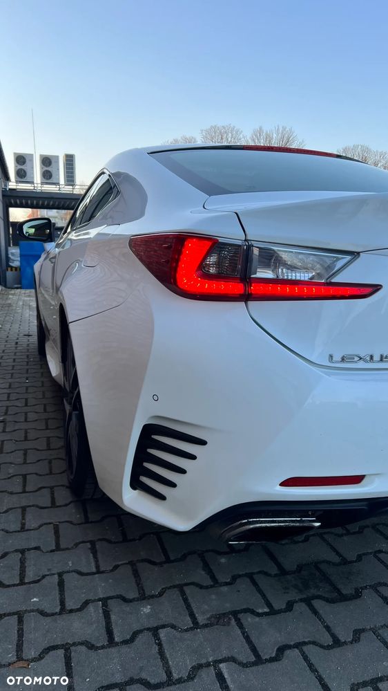 Lexus RC - 7