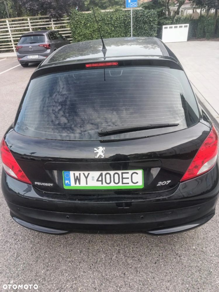 Peugeot 207 - 4