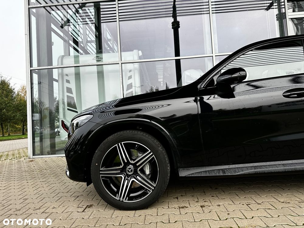 Mercedes-Benz GLC - 22