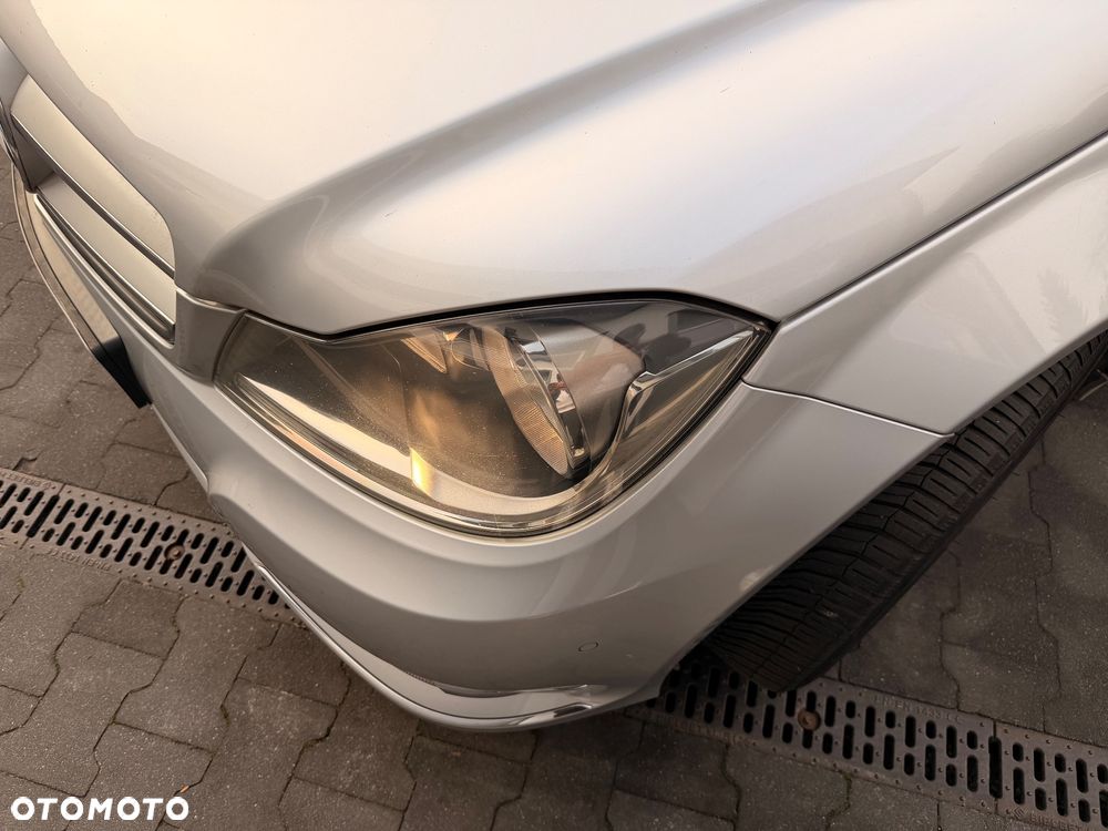 Mercedes-Benz Klasa C 180 BlueEFFICIENCY - 5
