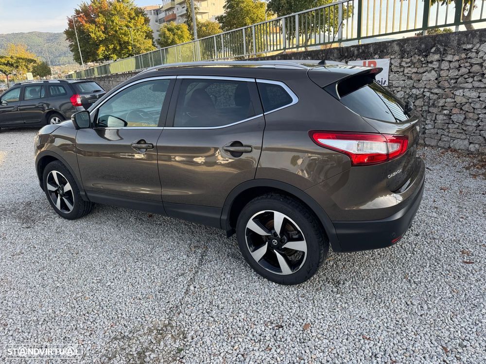 Nissan Qashqai 1.5 dCi N-Connecta 18 - 4