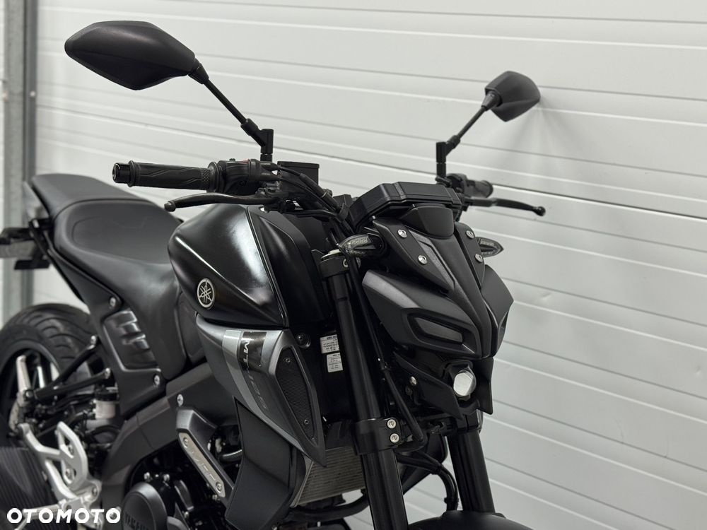 Yamaha MT - 8