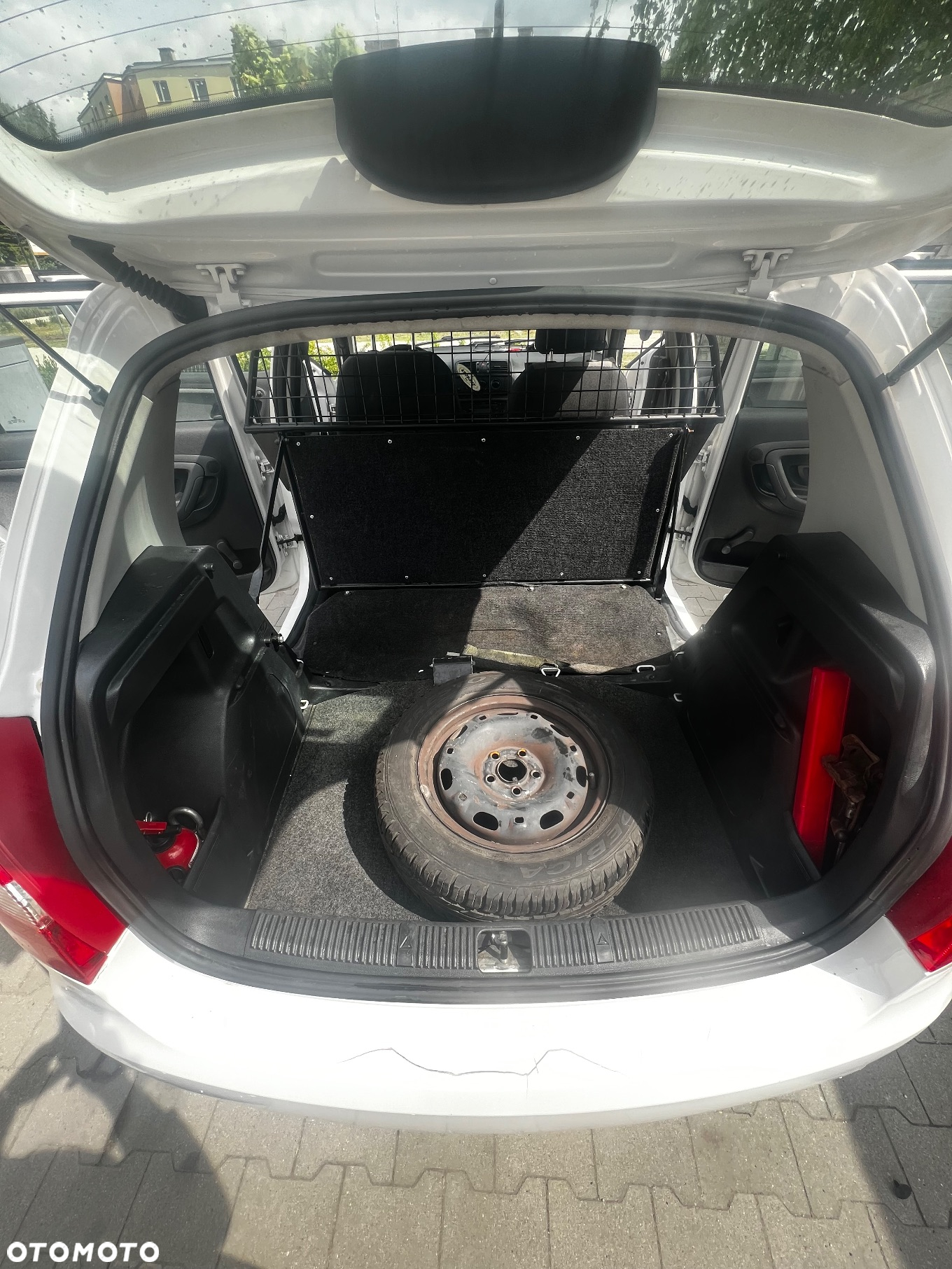 Skoda Fabia 1.4 16V Active - 19