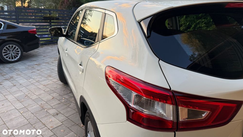 Nissan Qashqai 1.2 DIG-T Acenta - 17