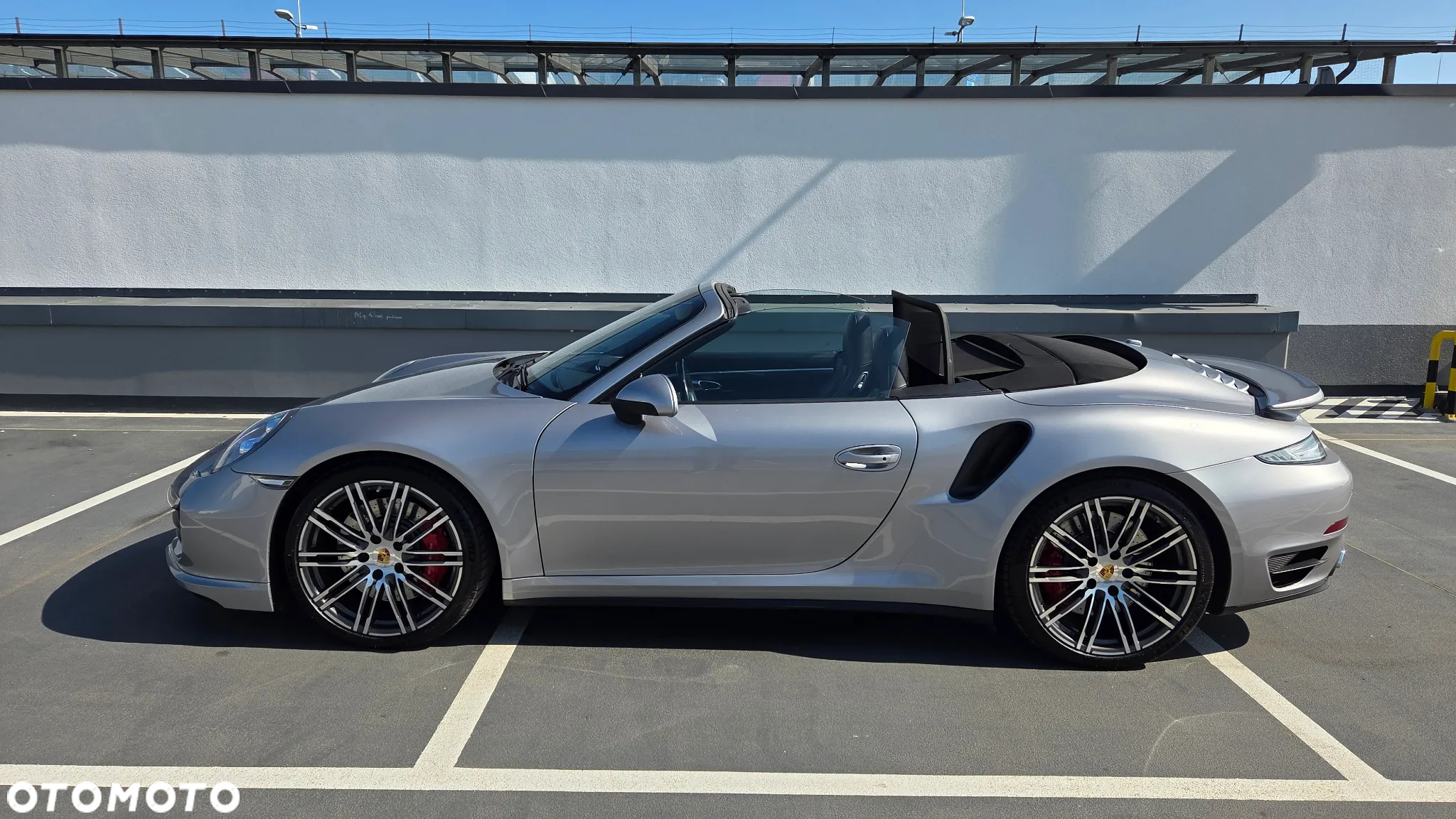 Porsche 911 Turbo Cabrio - 3