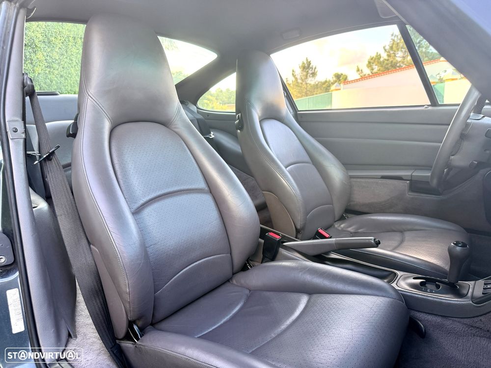 Porsche 911 (993) - 7