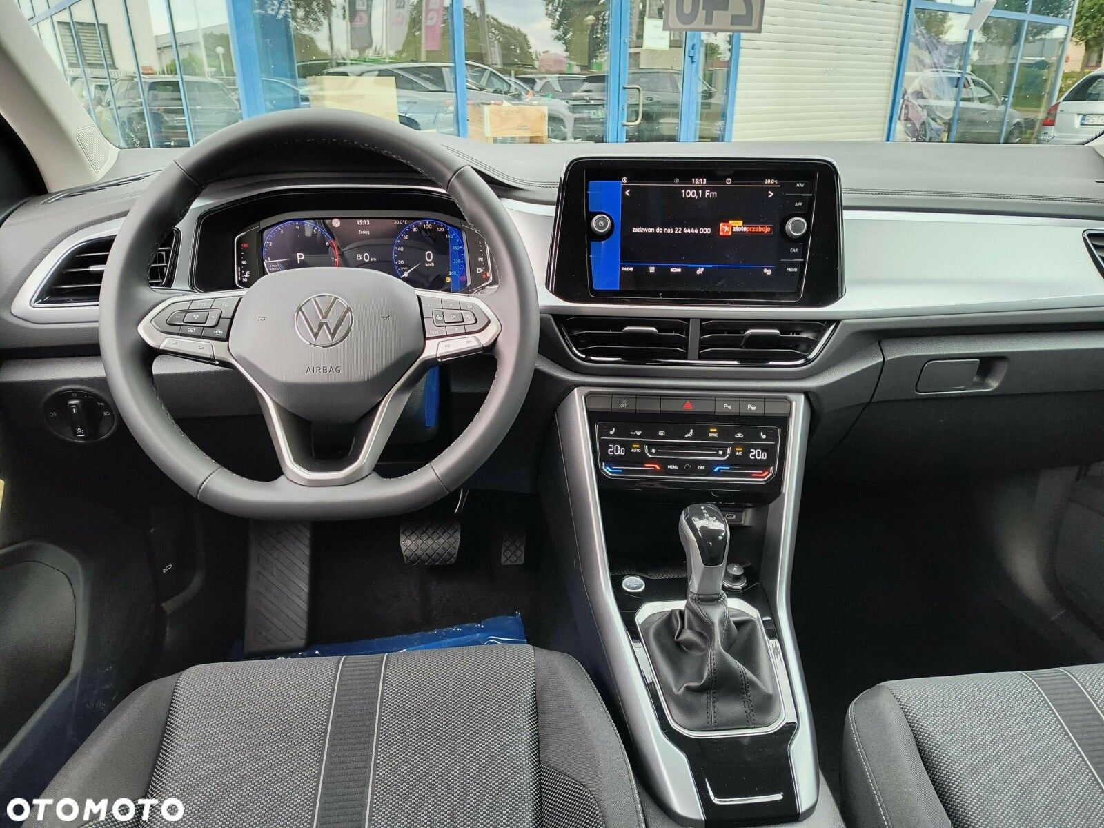 Volkswagen T-Roc 1.5 TSI Life Plus DSG - 13