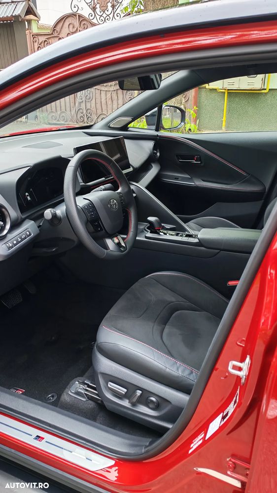 Toyota C-HR 2.0 GR SPORT - 8