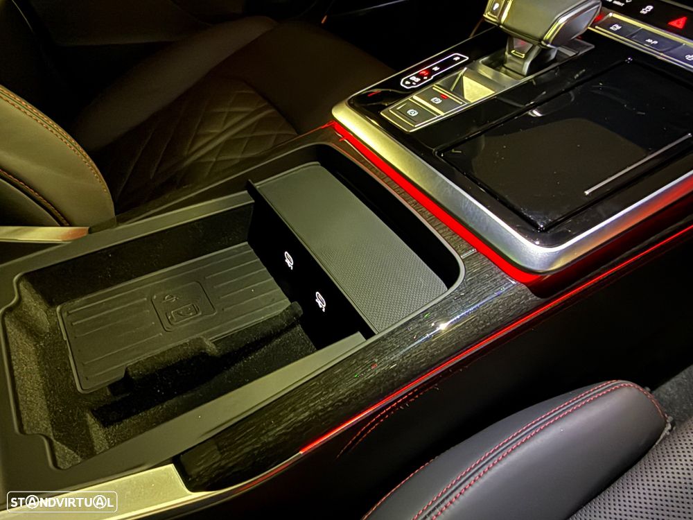 Audi Q8 60 TFSIe quattro S line Tiptronic - 37