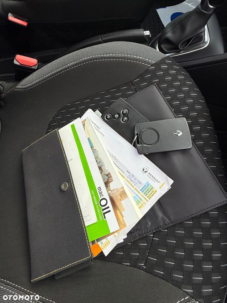 Renault Captur - 26