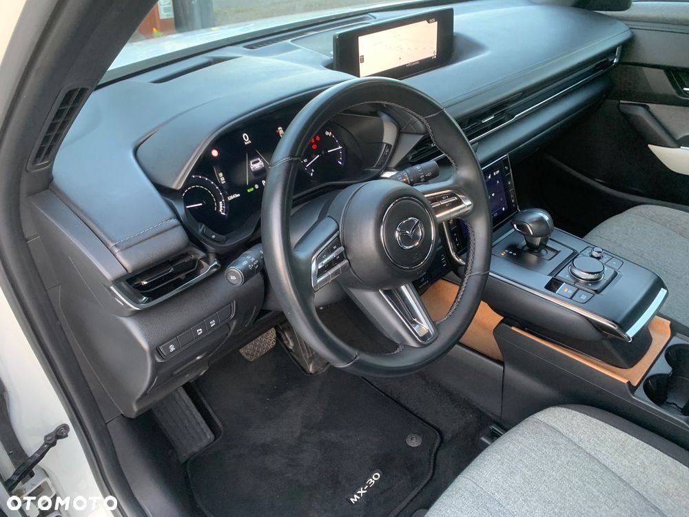Mazda MX-30 e-SKYACTIV - 21