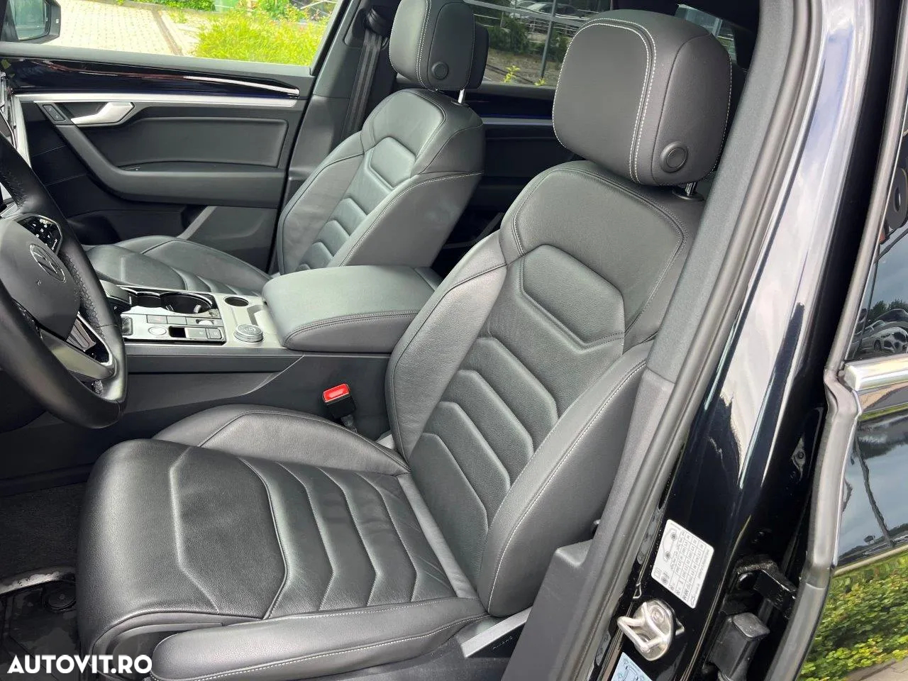 Volkswagen Touareg V6 TDI 4MOTION Elegance - 7