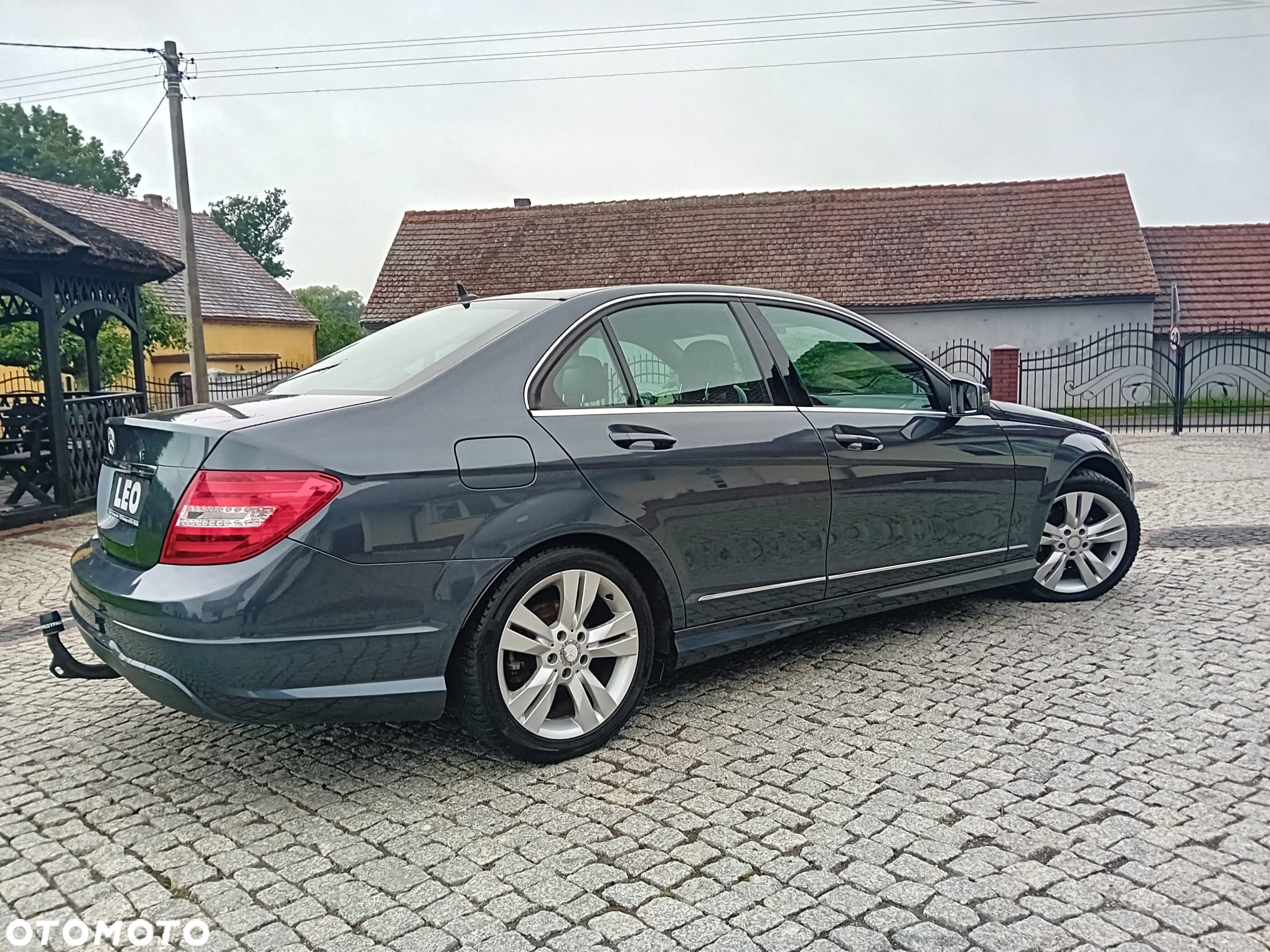 Mercedes-Benz Klasa C 180 CGI BlueEff Avantgarde - 15