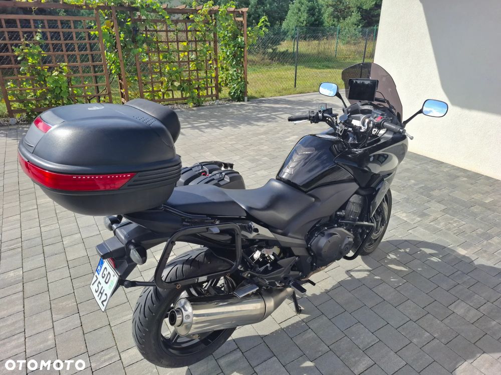 Honda CBF - 23