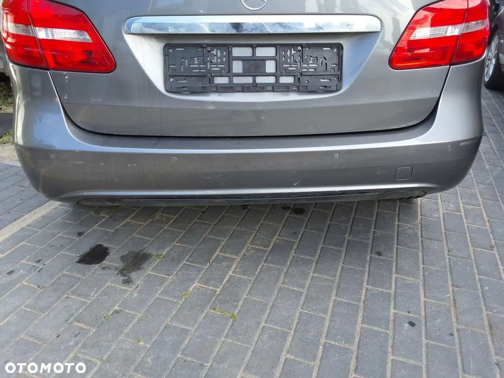MERCEDES B KLASA W246 TYLNI ZDERZAK KOLOR 787 2011-2014 NA PDC - 1