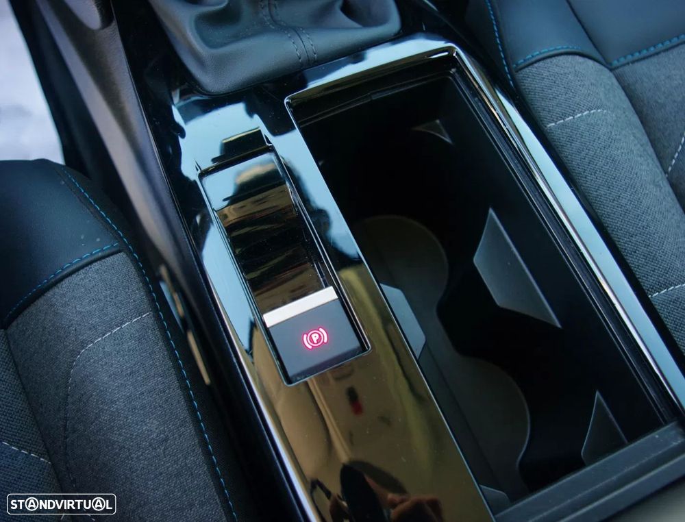 Citroën C4 PureTech 130 Stop&Start PLUS - 34