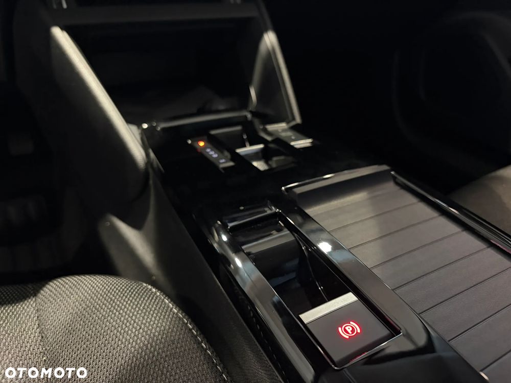 Citroën C4 1.2 mHEV Collection eDCT6 - 23