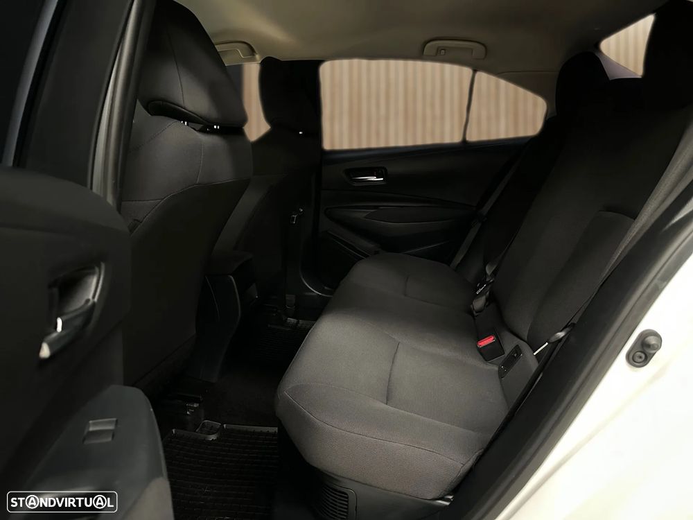 Toyota Corolla 1.8 Hybrid Active - 11